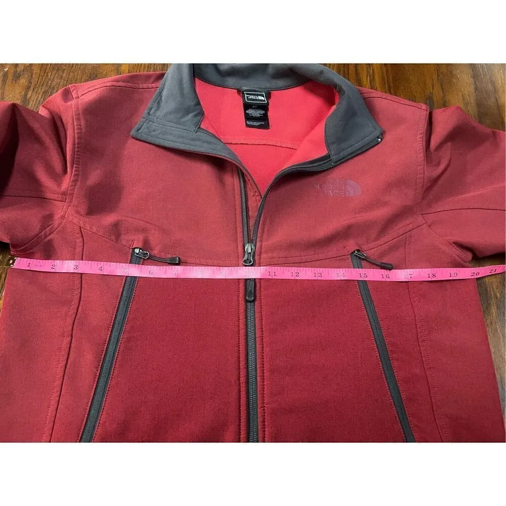 The north face softshell lightweight fast dry rdt zip up maroon burgundy jacket